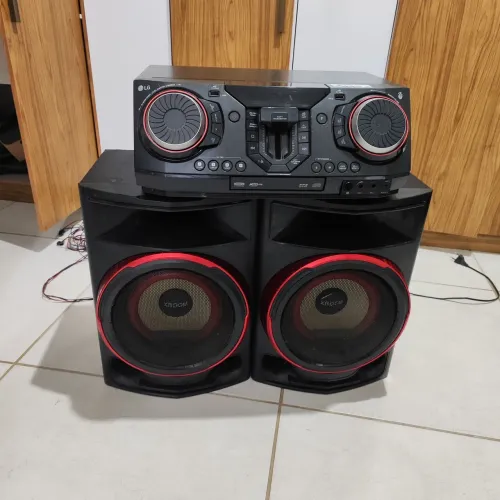 Home Teahter LG XBOOM muito barato 