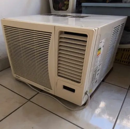 Condicionador de Ar GREE 10.500 btus 220v
