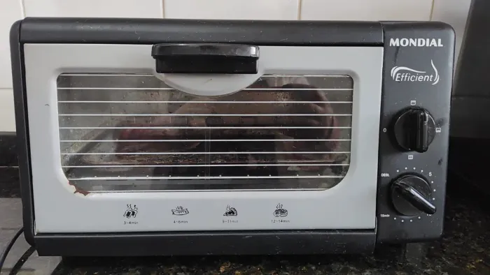 Forno elétrico Efficient Mondial