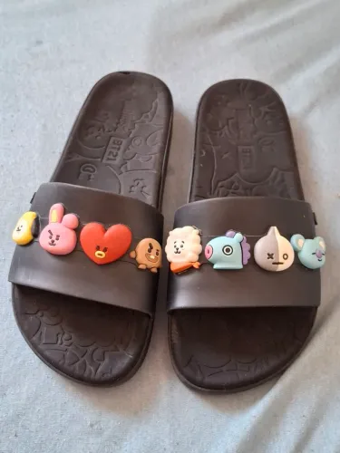 Melissa bt21 chinelo 