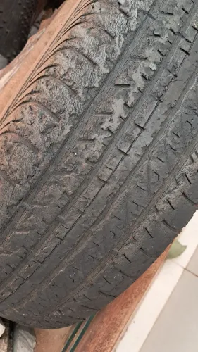 Pneu Goodyear original do Onix