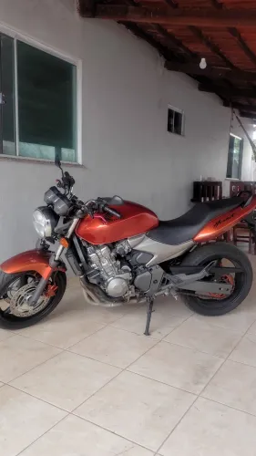 Hornet carburada