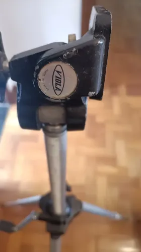 Tripé em alumínio