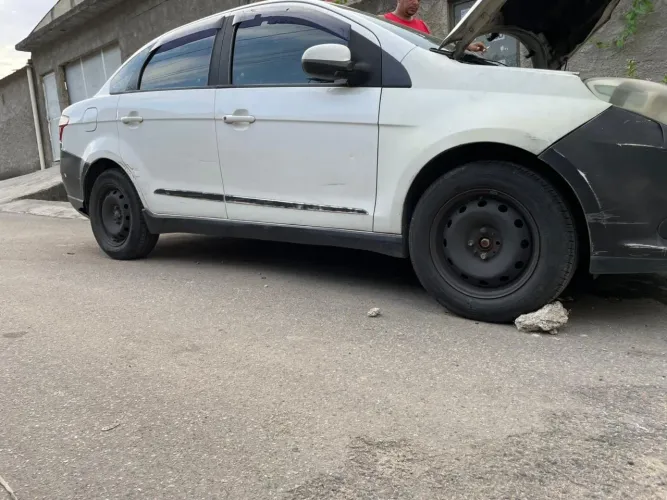 Fiat Grand Siena Attrac. 1.4 EVO F.flex 8V 2014