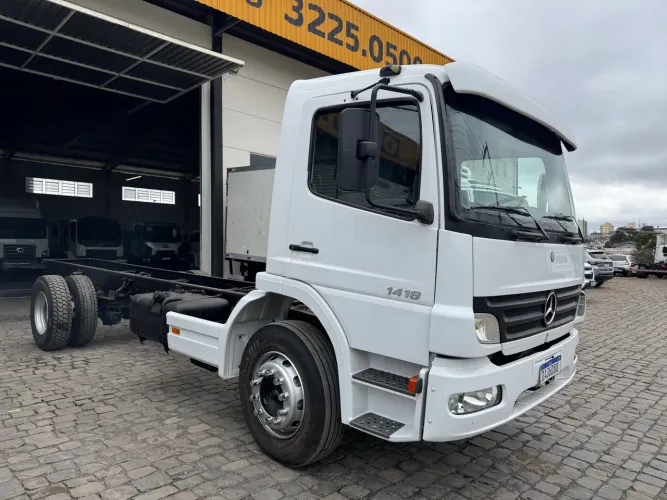 Atego 1418 