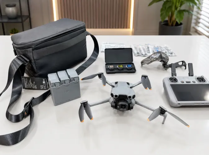 Dji mini 5 pro combo fly more