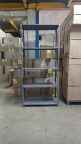 Estante de aço 0,40 cm 5 bandejas #22 mm reforçadas.( só novas )