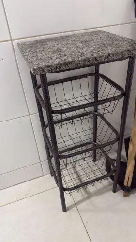 Vendo fruteira  avista 180$ aceito oferta 