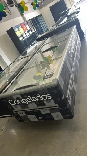 Ilha de congelados 3,00m capacidade 1163 litros com iluminação led