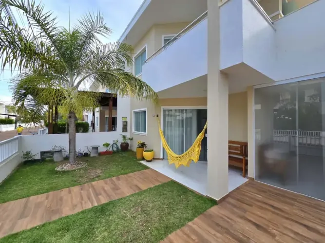 Oportunidade! Casa 4/4 no Condomínio Foz do Joanes Energia Solar & Piscina Privativa