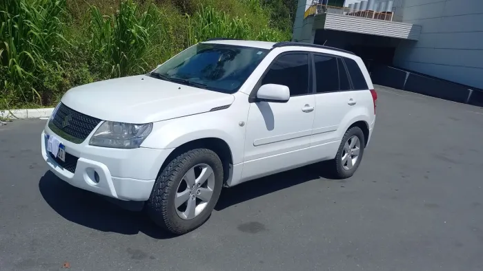 Suzuki Grand Vitara 2.0 16V 4x2/4x4 5P Mec. 2012