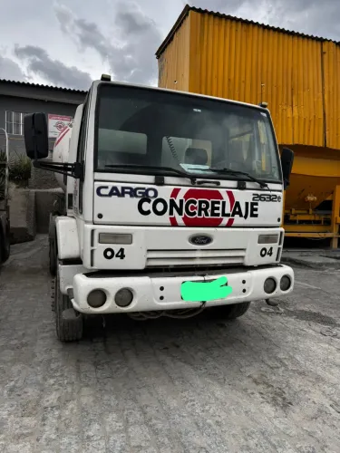 FORD CARGO 2622 BETONEIRA