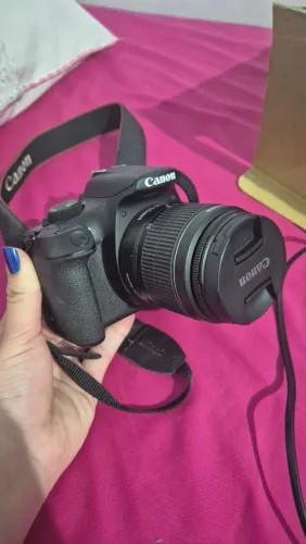 Canon EOS Rebel T6