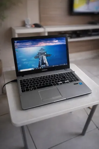 Notebook Samsung i5 | 8GB RAM | SSD 480GB | GeForce 940M (Troco por Nintendo Switch)
