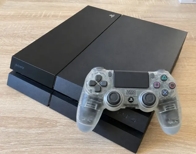 PS4 FAT+ 2 JOGOS 