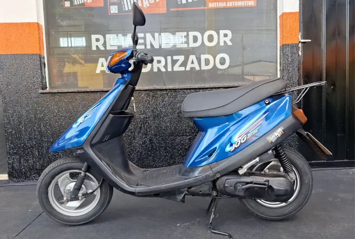 Vendo jog teen 99 em excelente estado!