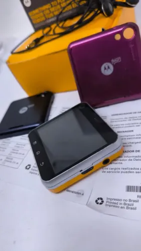 ? Motorola Flipout - Ícone Y2K | Vintage | Liga | Para Colecionadores