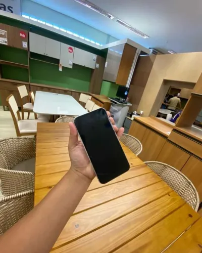 Iphone 11 novo na caixa 