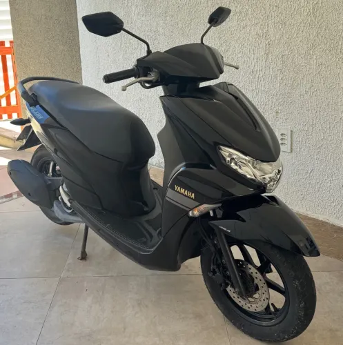 Vendo Yamaha Fluo 125 único dono 2023