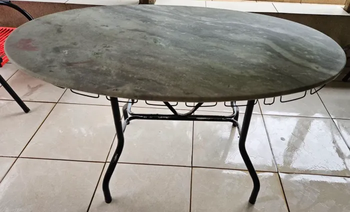 Conj. Mesa granito com 4 cadeiras