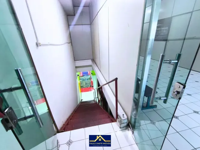 SALA PARA ESCRITÓRIO 2° PISO CENTRO DE MANAUS - AV. GETÚLIO VARGAS