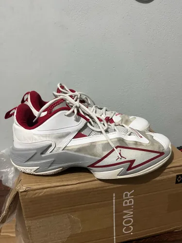 Air Jordan One Take 3- TAM:42 USADO em Bom Estado