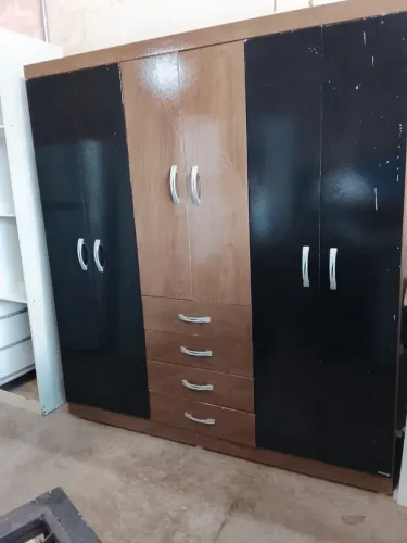 Guarda roupas USADO ENTREGA e MONTA dentro de Uberlândia MG