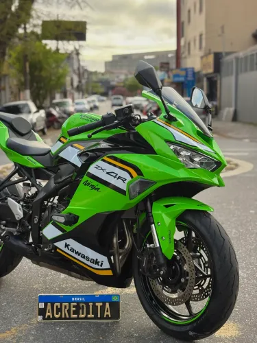 Ninja ZX4-R 2025