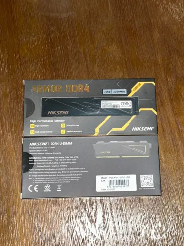 Memoria RAM Hiskemi DDR4 16gb (1x16gb) 3200MHz Lacrada Nova