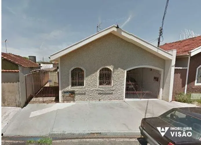 EDÍCULA PARA ALUGAR COM 02 QUARTOS E GARAGEM NO BAIRRO BOA VISTA
