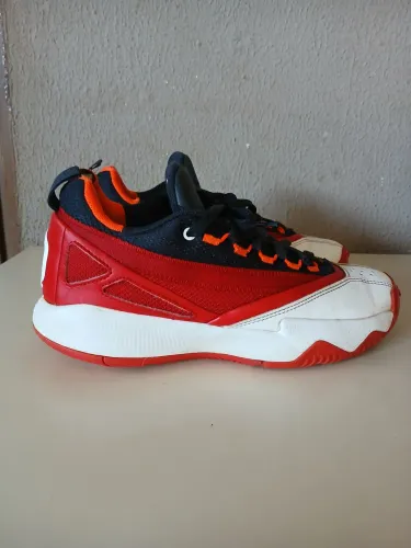Tênis Adidas Dame Certified 2