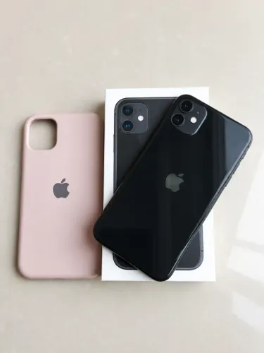 IPHONE 11 de 128gb PRETO + CAIXA E CABO ORIGINAIS + CABO + CAPA + PELÍCULA 