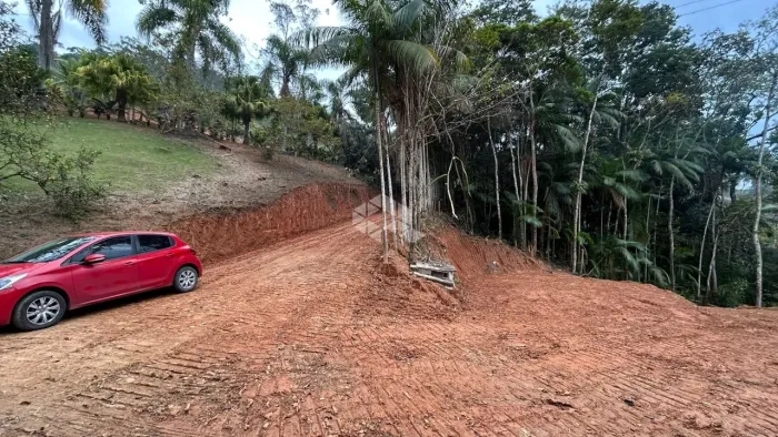 Sítio no bairro Louro, em Antônio Carlos - SC