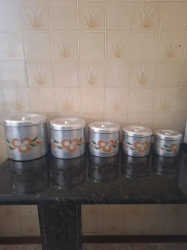 Latas de mantimento (alumínio escovado)