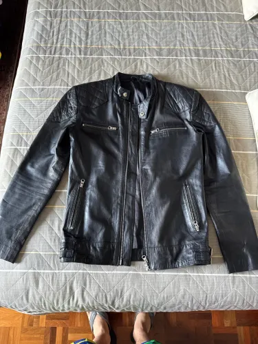 Jaqueta Couro Bovino preta Biker