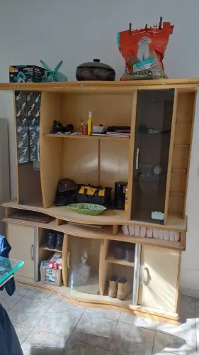 Estante cristaleira para TV