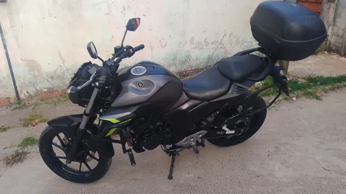 Fazer 250