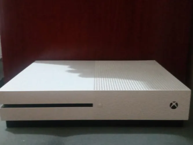 Xbox one s defeito (fonte) leia o anúncio 