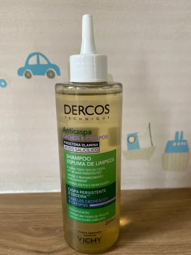 Shampoo espuma de limpeza DERCOS anticaspa cachos e crespos 200ml