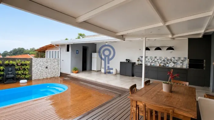 Casa 3 quartos no Ribeirão da Ilha