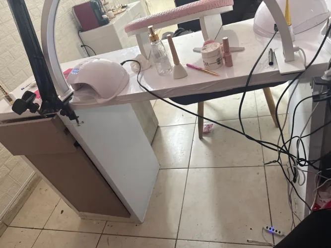 Mesa p Nails