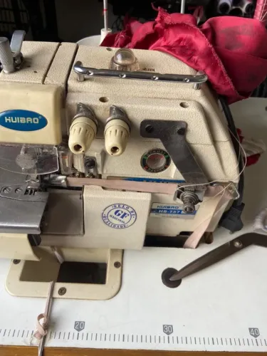 Máquina de costura overloque de viés Huibao