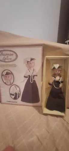 Boneca Damas da Época 