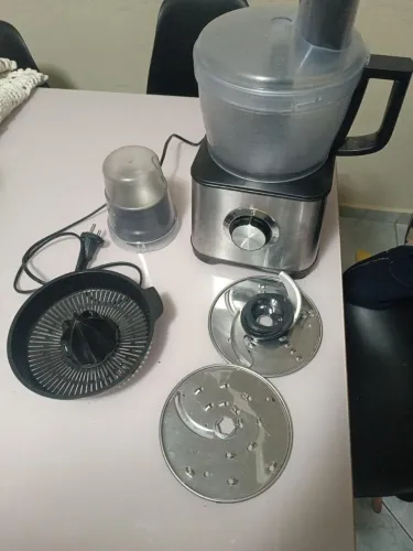 Multiprocessador de Alimentos com Centrífuga, Espremedor e Moedor