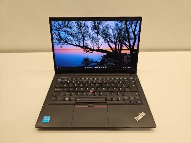 Thinkpad E14 Core i5 1235U 12GB Ram 256GB Ssd 14 pol FHD