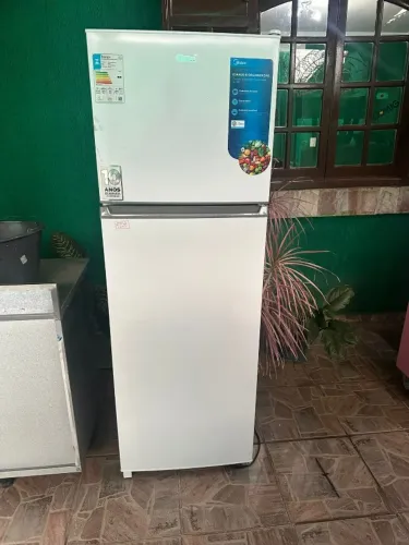 Geladeira Midea Frost Free 294L Seminova - Oportunidade