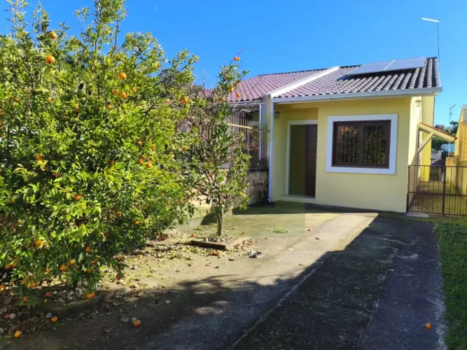 Casa para Locação e venda com 3 dormitórios e suíte no bairro Campestre, em São Leopoldo.