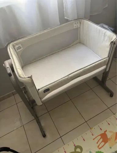 Berço Chicco Acopalha na Cama