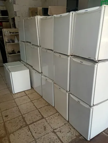 20 UNIDADES DE FRIGOBAR DISPONÍVEL VALOR DA UNIDADE 500 A VISTA *38