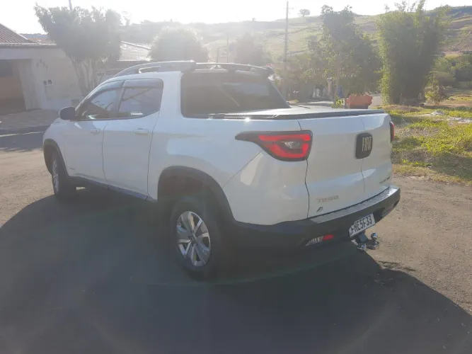 Fiat Toro Freedom Road 1.8 16V Flex Aut. 2018